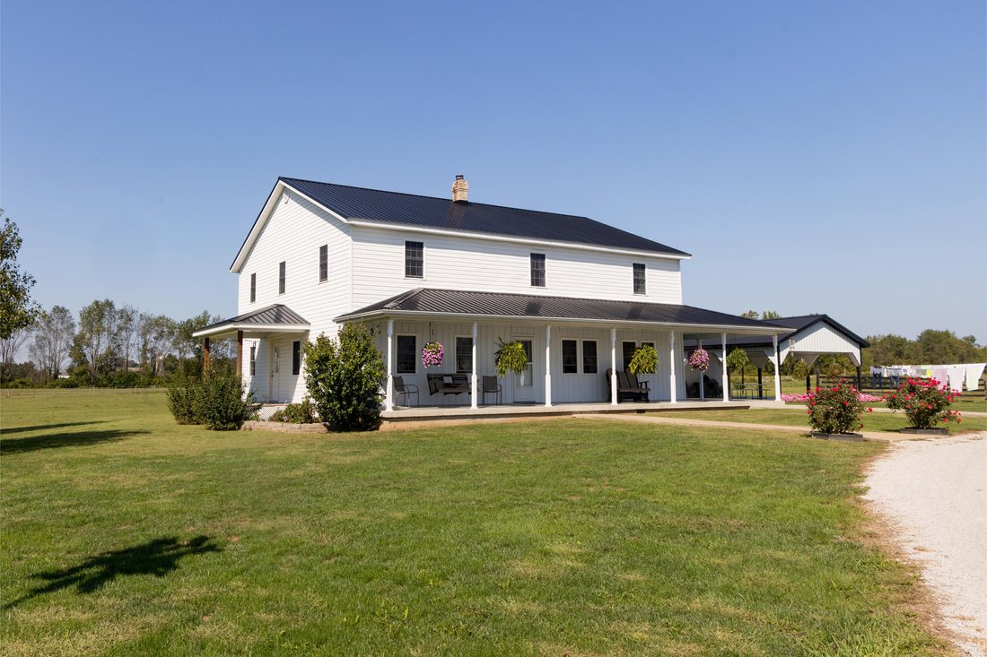 House in Owingsville, Kentucky, United States 3 - 18176722