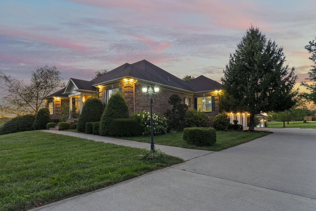 House in Richmond, Kentucky, United States 4 - 18177009