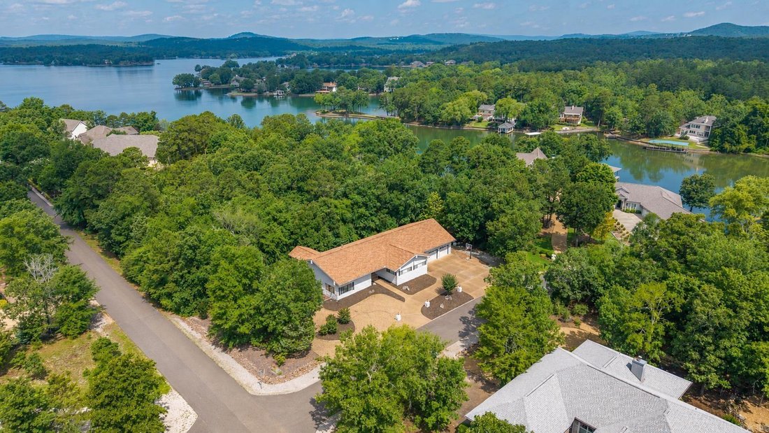 House in Hot Springs Village, Arkansas, United States 2 - 18176228