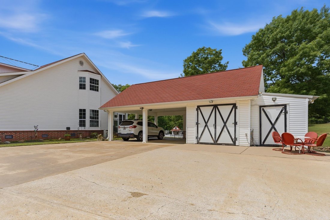 House in Paron, Arkansas, United States 3 - 18176294