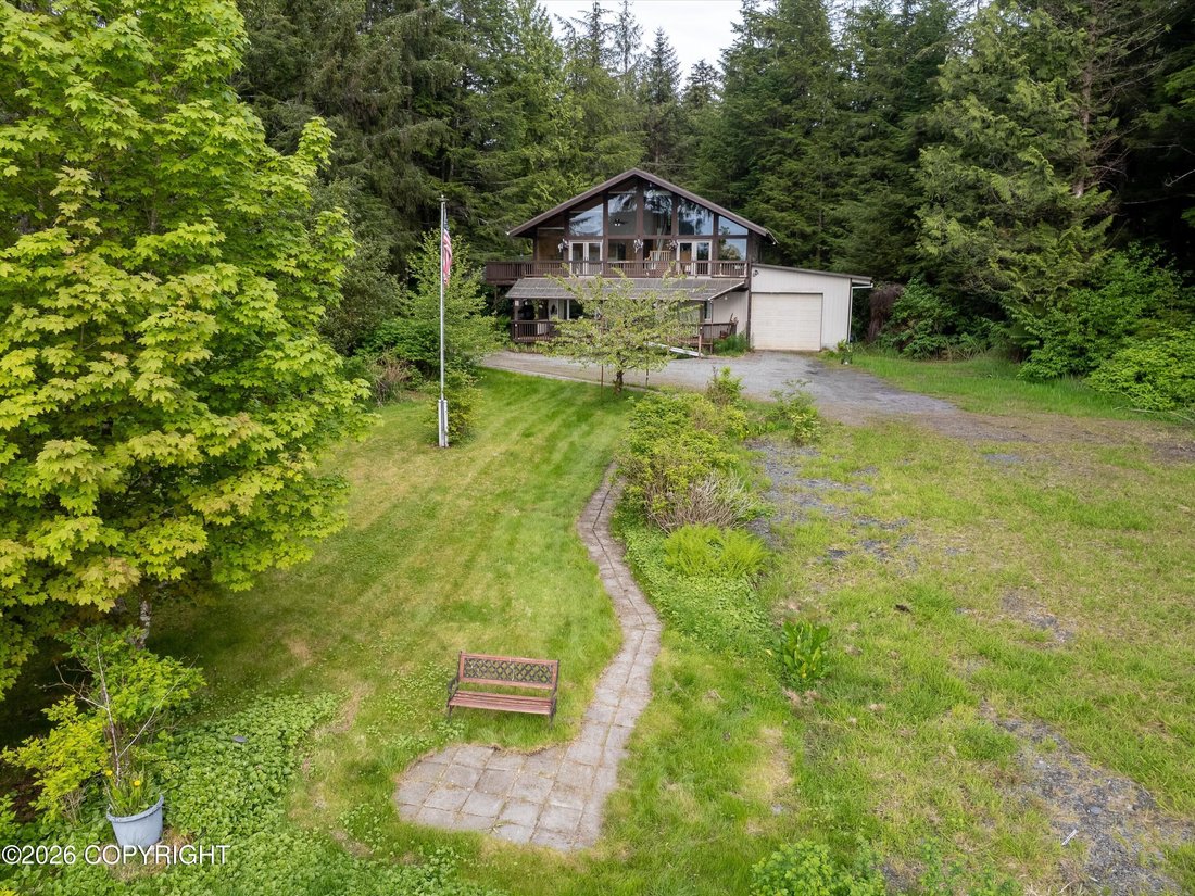 Ketchikan, Alaska, United States 5 - 18175887