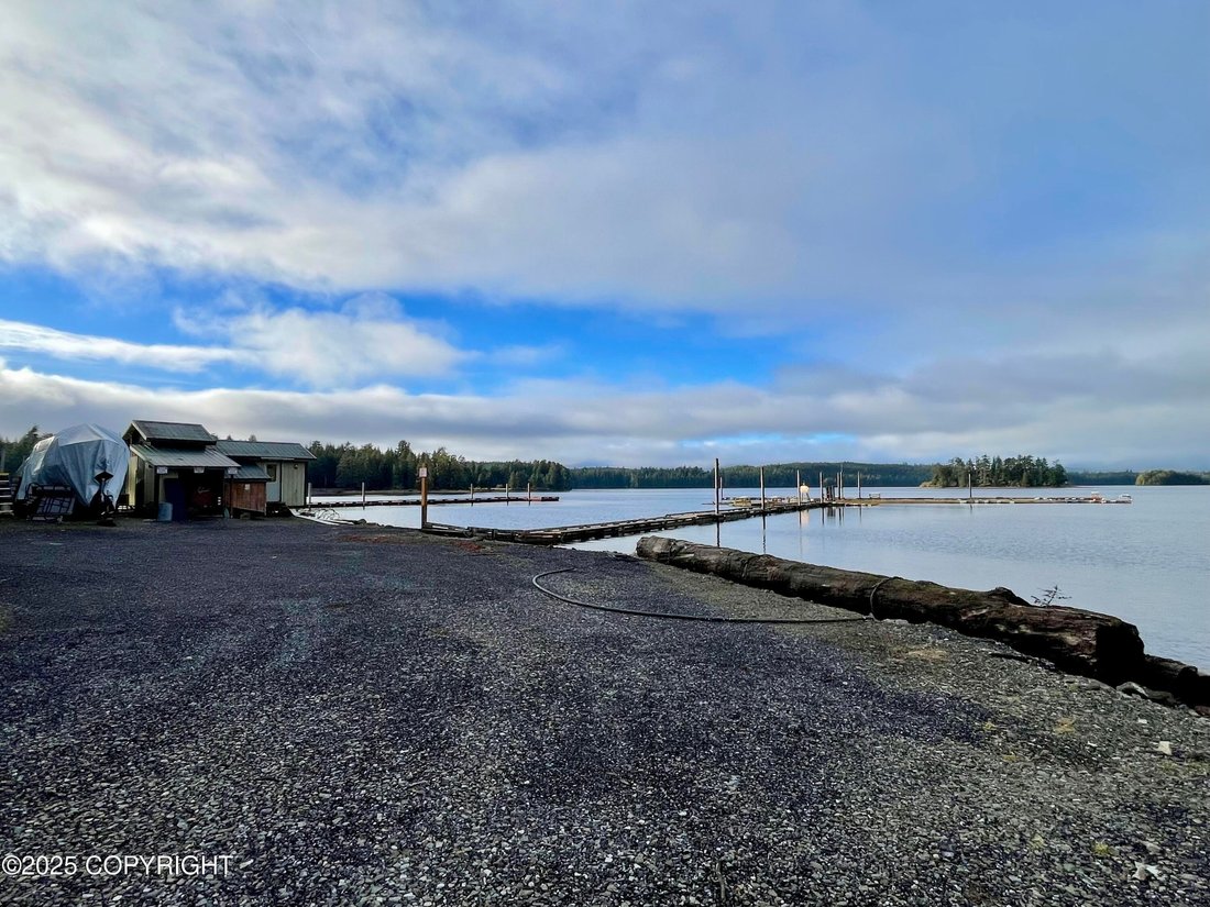 Klawock, Alaska, United States 4 - 18175711