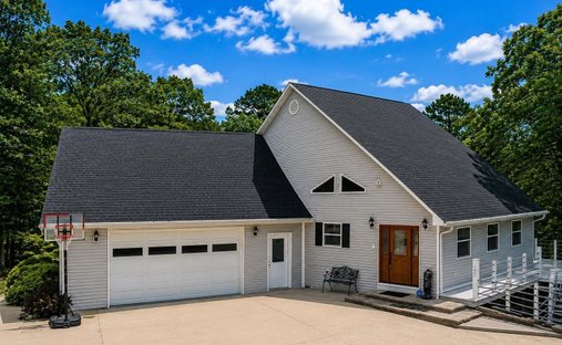 House in Fairfield Bay, Arkansas, United States 1
