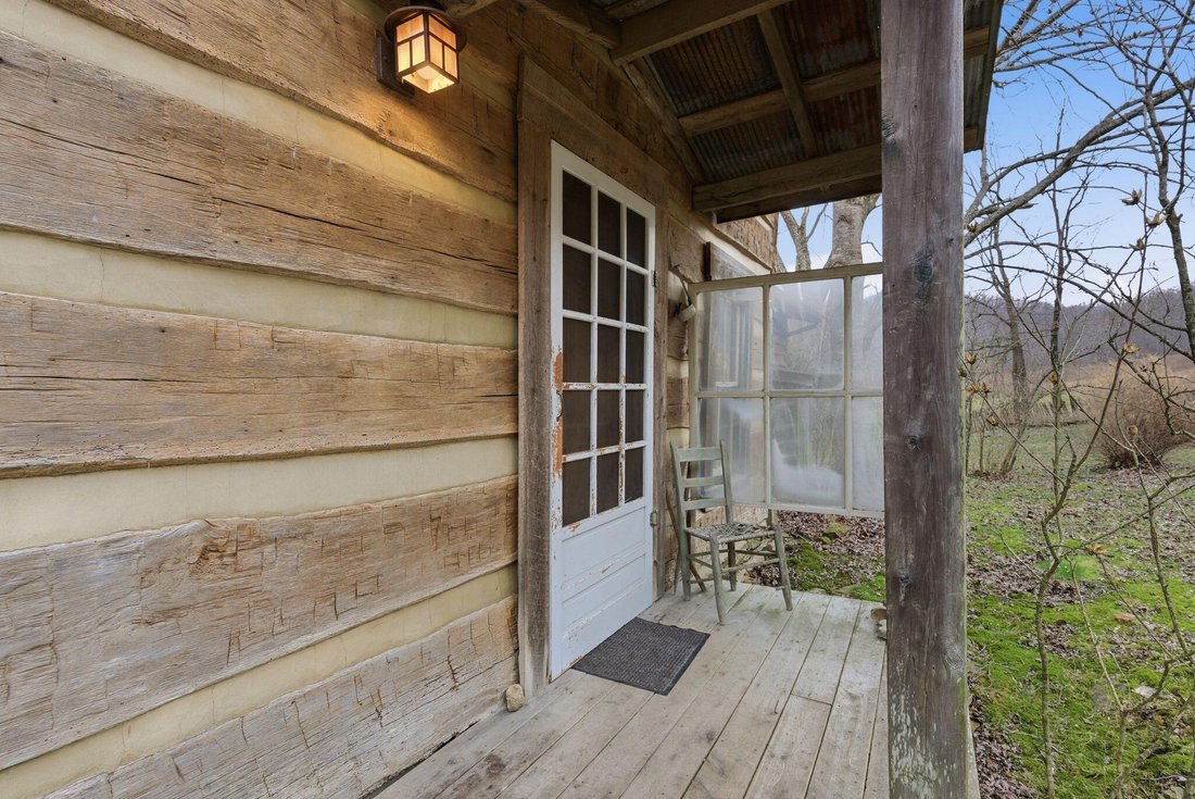 House in Irvine, Kentucky, United States 5 - 18177166
