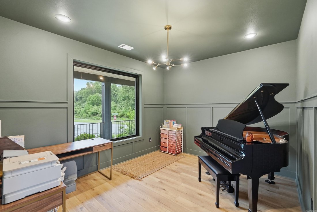 House in Conway, Arkansas, United States 4 - 18176572