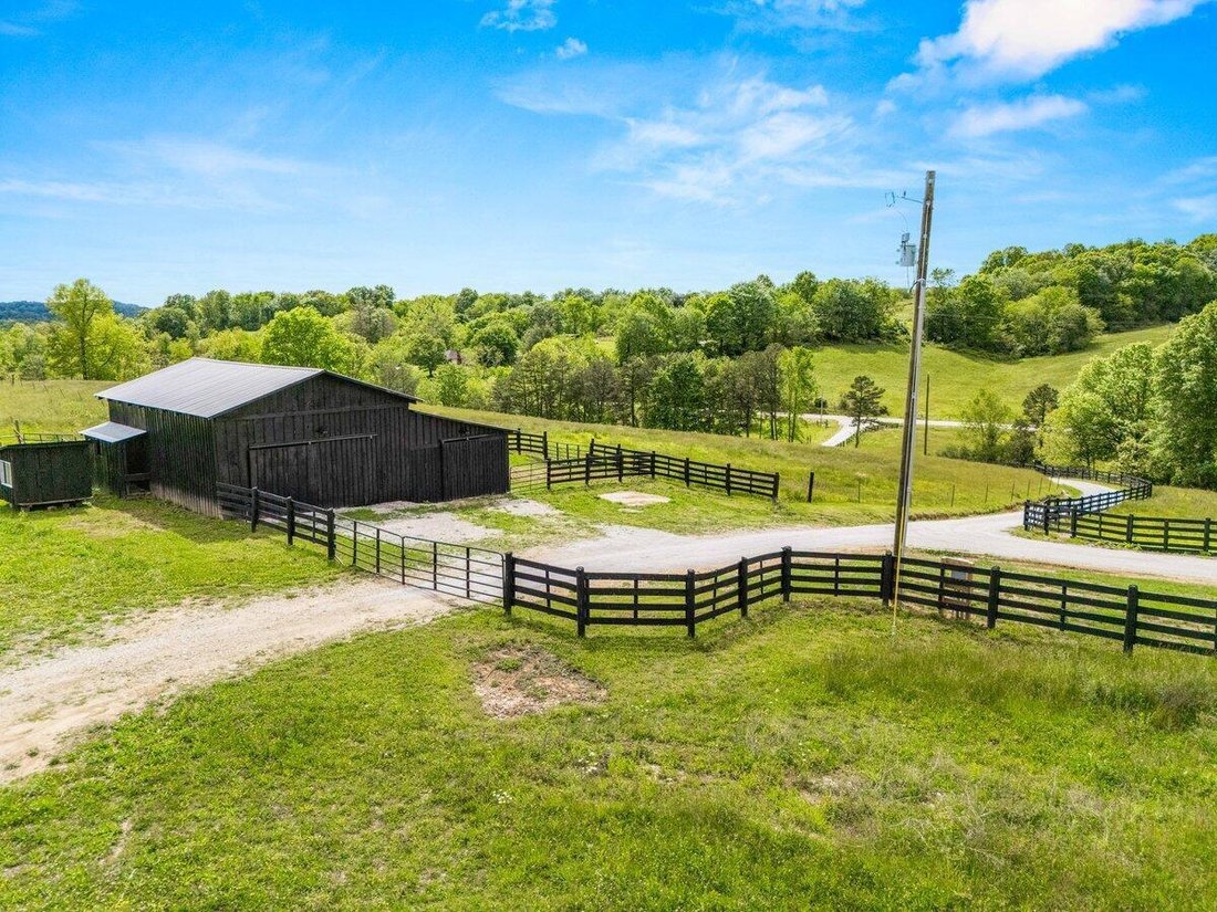 House in Annville, Kentucky, United States 1 - 18176953
