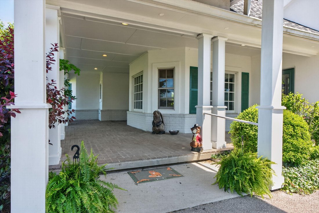 House in Paris, Kentucky, United States 5 - 18177114