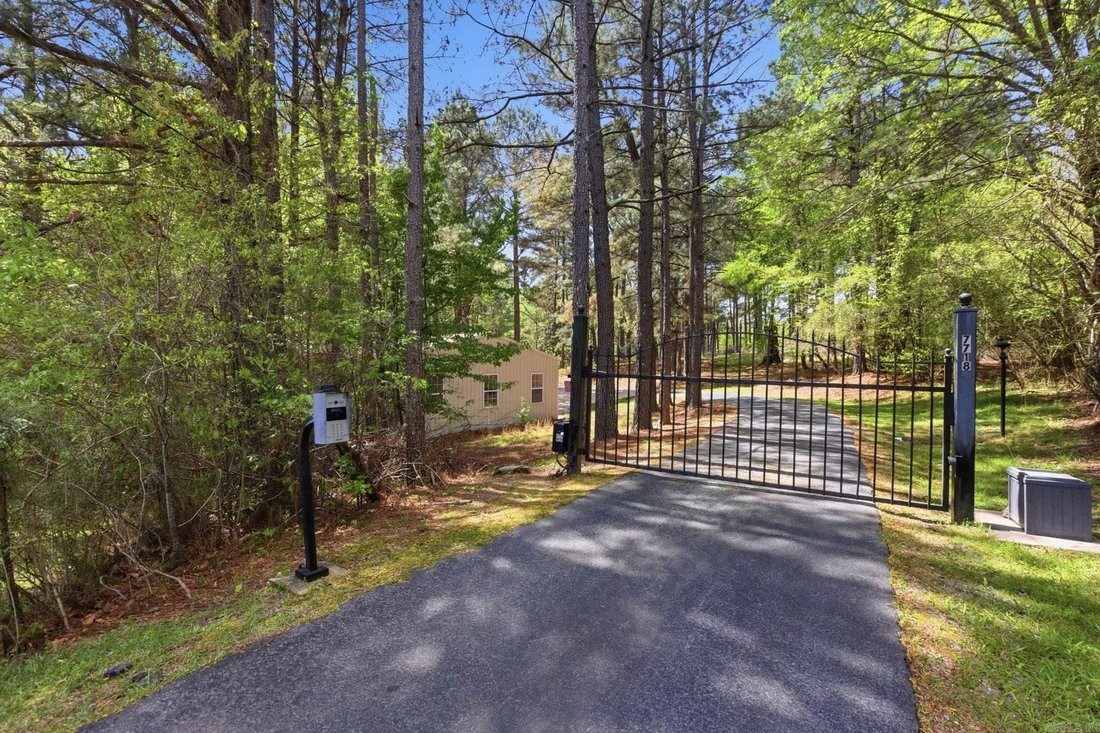 House in Little Rock, Arkansas, United States 3 - 18176085