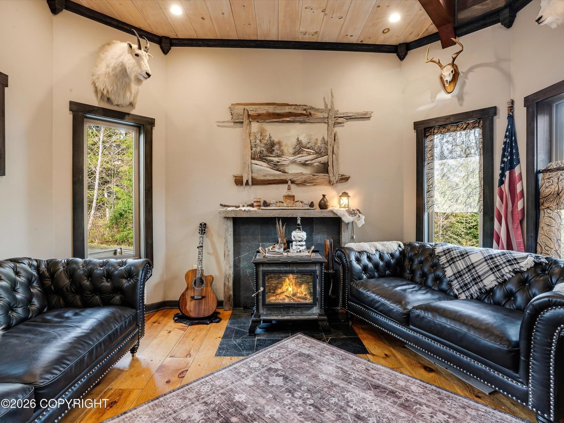 House in Ketchikan, Alaska, United States 4 - 18175546