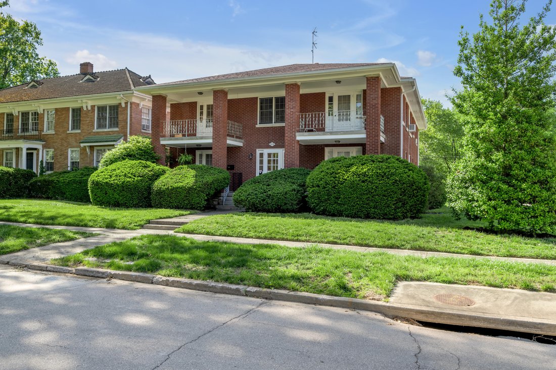 Lexington, Kentucky, United States 2 - 18177499
