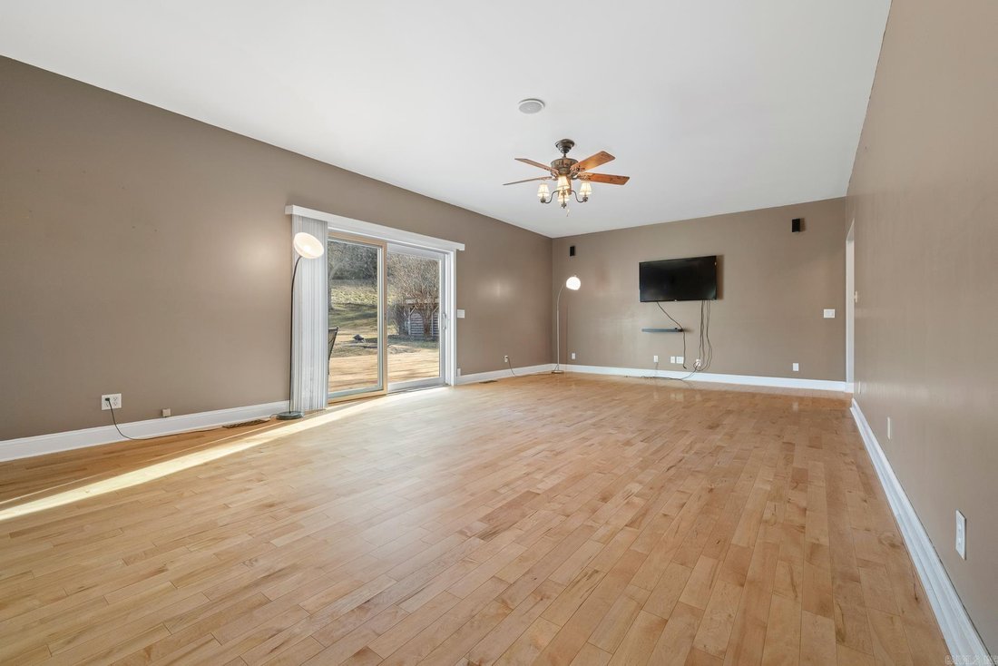 House in Marshall, Arkansas, United States 4 - 18176313