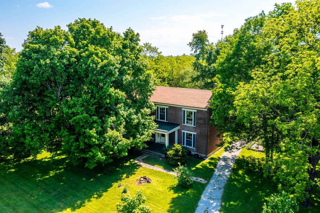 House in Georgetown, Kentucky, United States 1 - 18177087