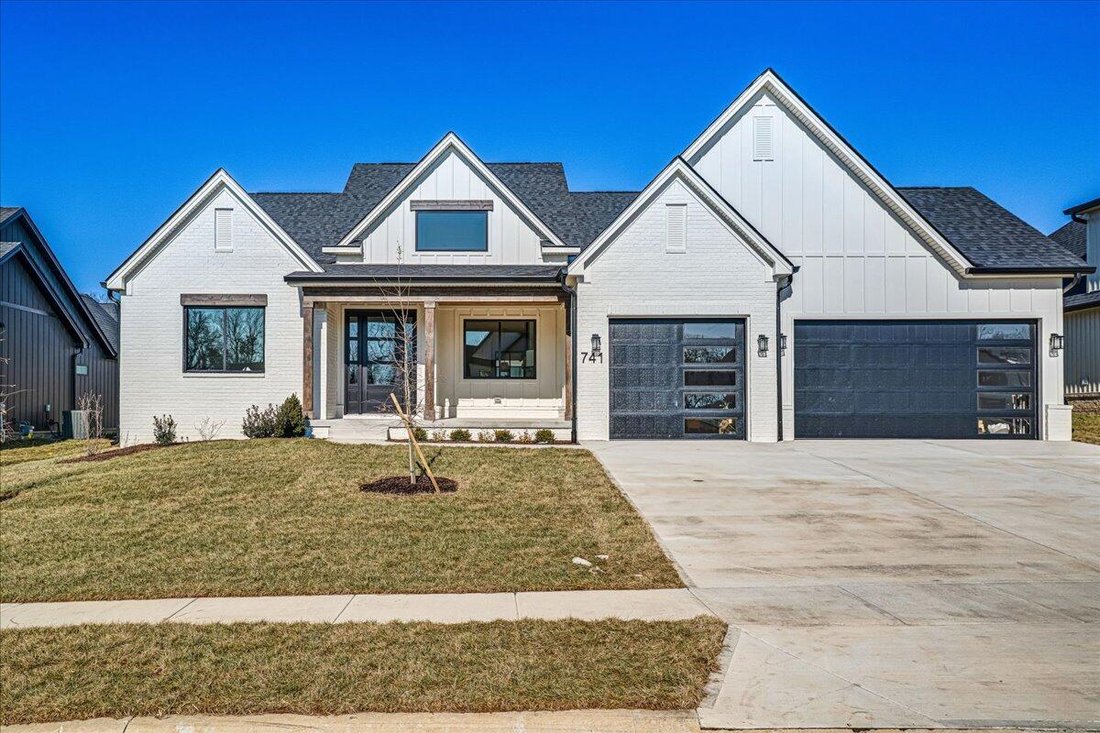 House in Versailles, Kentucky, United States 1 - 18176827
