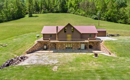 House in Sandy Hook, Kentucky, United States 1