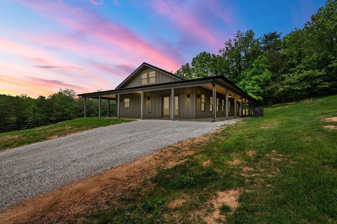 House in Annville, Kentucky, United States 2 - 18176953