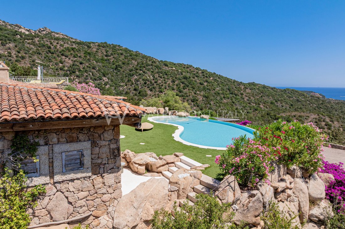 Villa à Marina di Porto Cervo, Arzachena, Italie 2 - 18179965