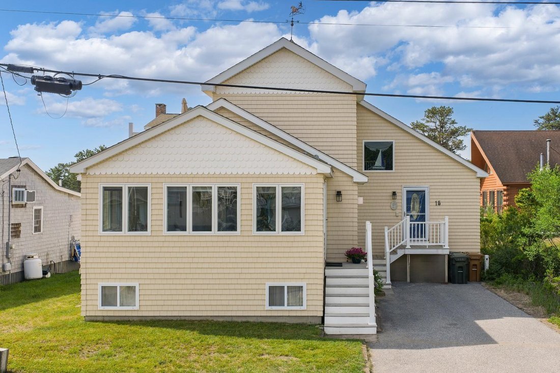 House in Saco, Maine, United States 5 - 18181579