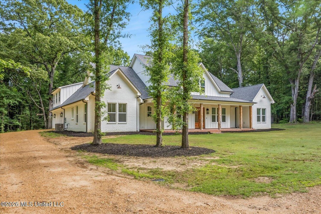 House in Como, Mississippi, United States 3 - 18178603