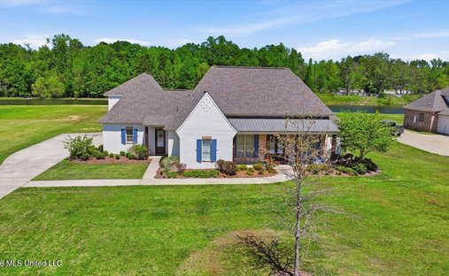 House in Brandon, Mississippi, United States 1