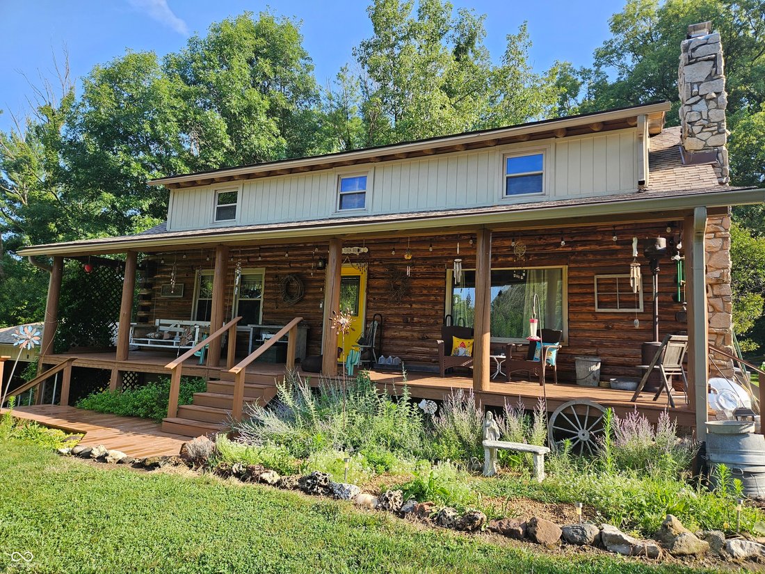 House in Cloverdale, Indiana, United States 2 - 18177722