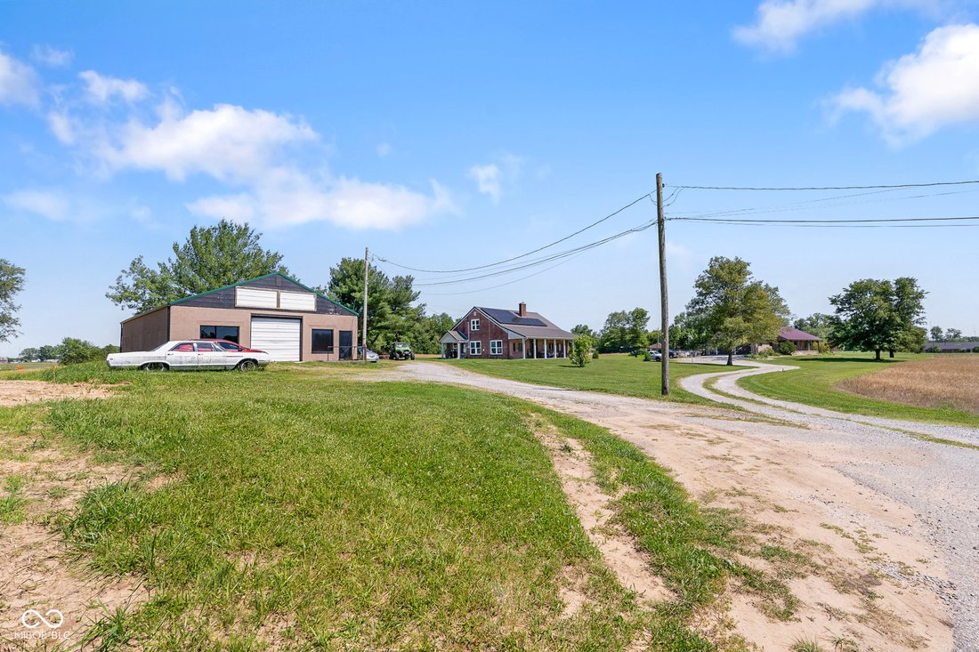 House in Seymour, Indiana, United States 3 - 18177753