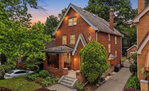 House in Pittsburgh, Pennsylvania, United States 1