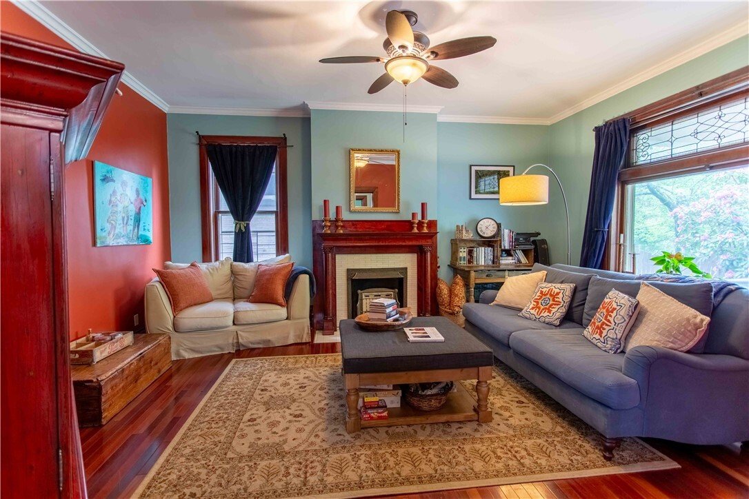 House in Pittsburgh, Pennsylvania, United States 5 - 18180973