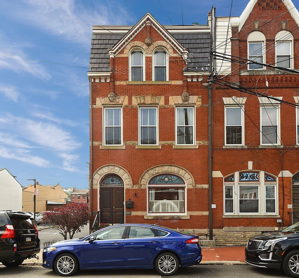 House in Pittsburgh, Pennsylvania, United States 1 - 18181128
