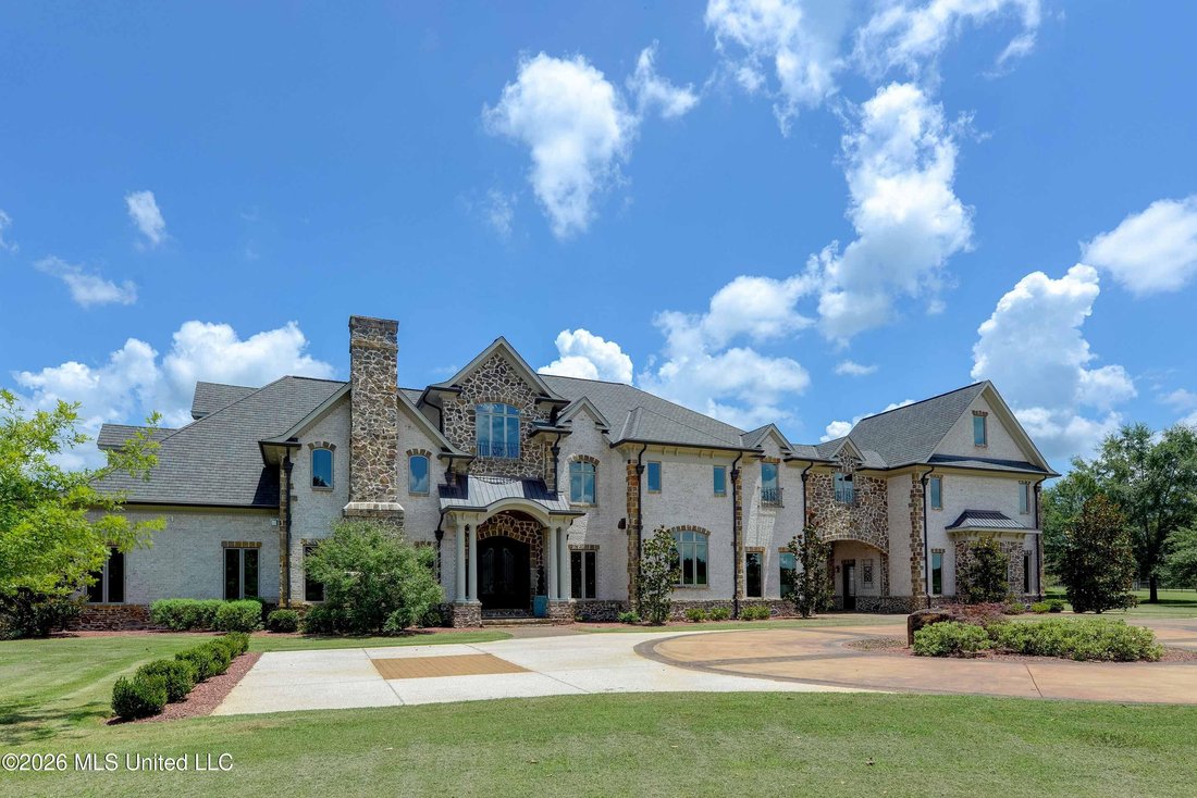House in Philadelphia, Mississippi, United States 1 - 18179062