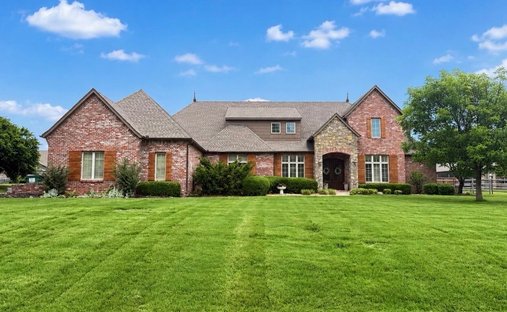 House in Broken Arrow, Oklahoma, United States 1