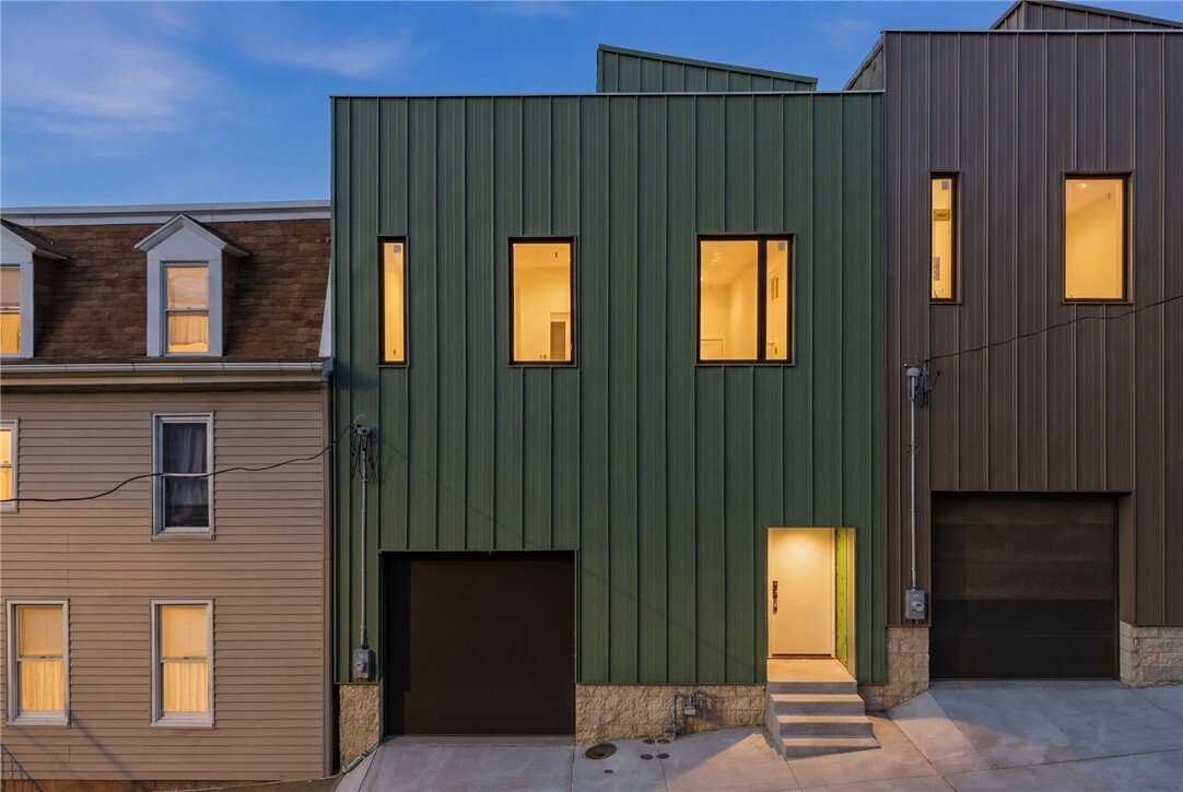 House in Pittsburgh, Pennsylvania, United States 1 - 18180433