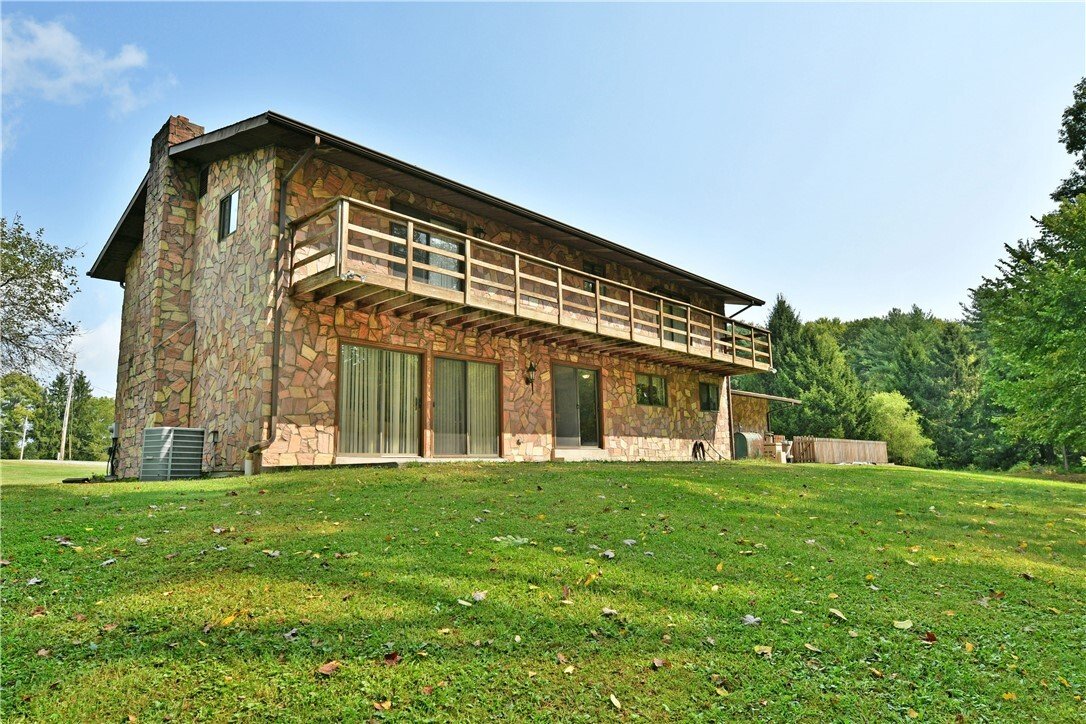 House in Freedom, Pennsylvania, United States 3 - 18180315