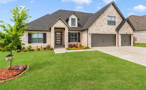 House in Cave Springs, Arkansas, United States 1
