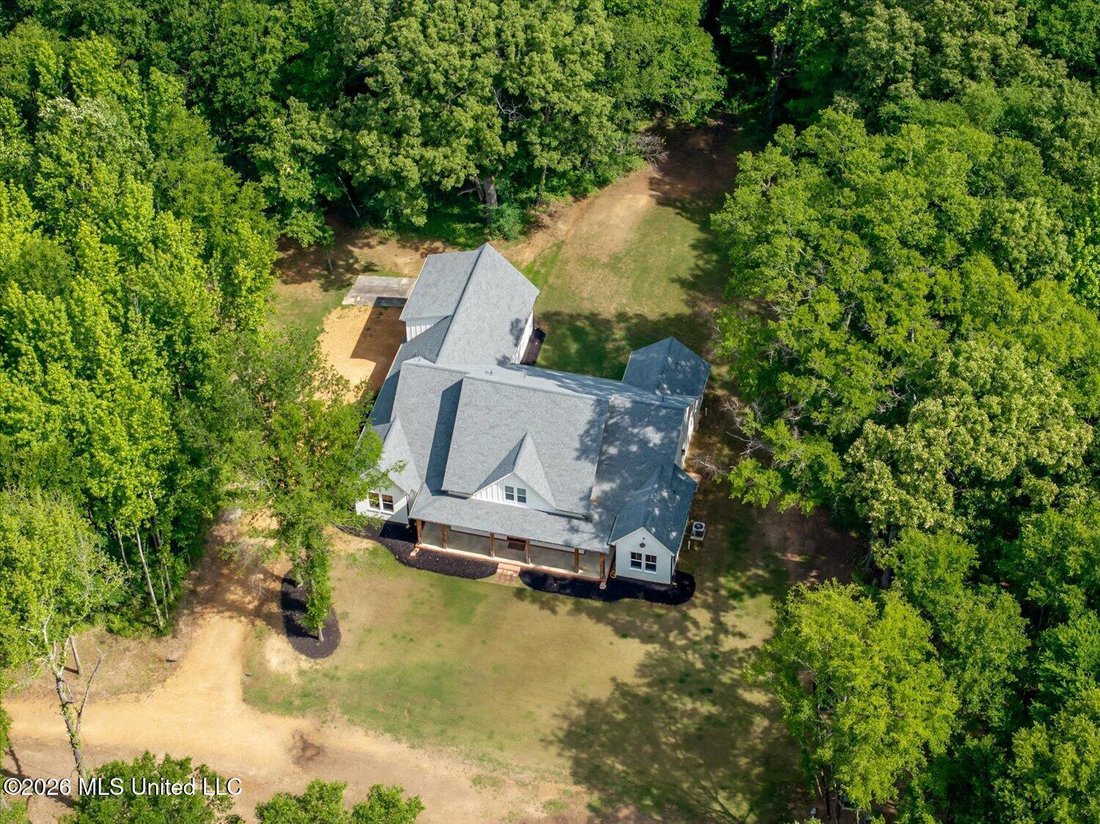 House in Como, Mississippi, United States 2 - 18178603