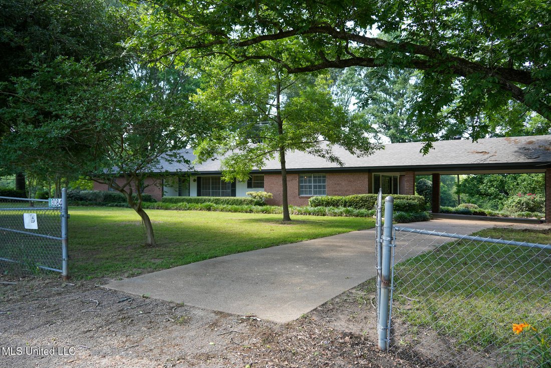 House in Utica, Mississippi, United States 2 - 18178721
