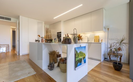 Apartment in Cascais e Estoril, Lisbon, Portugal 1