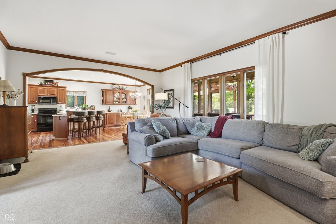 House in Greenwood, Indiana, United States 3 - 18177505
