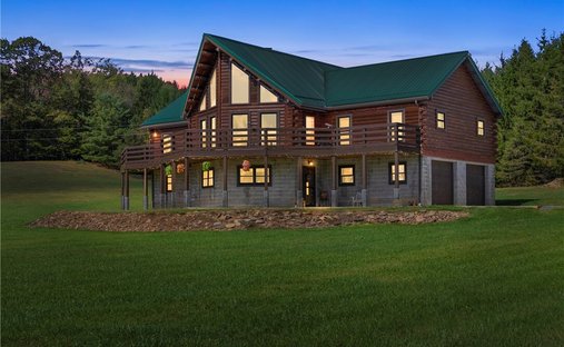 House in Reynoldsville, Pennsylvania, United States 1