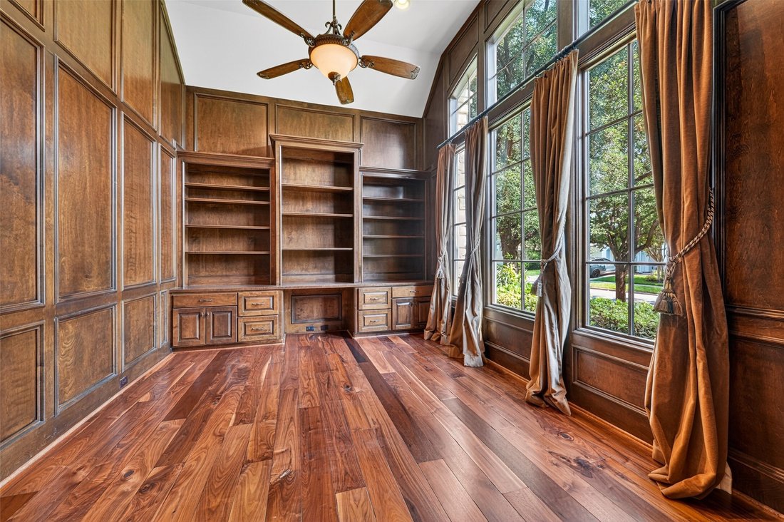 House in Houston, Texas, United States 4 - 18181565