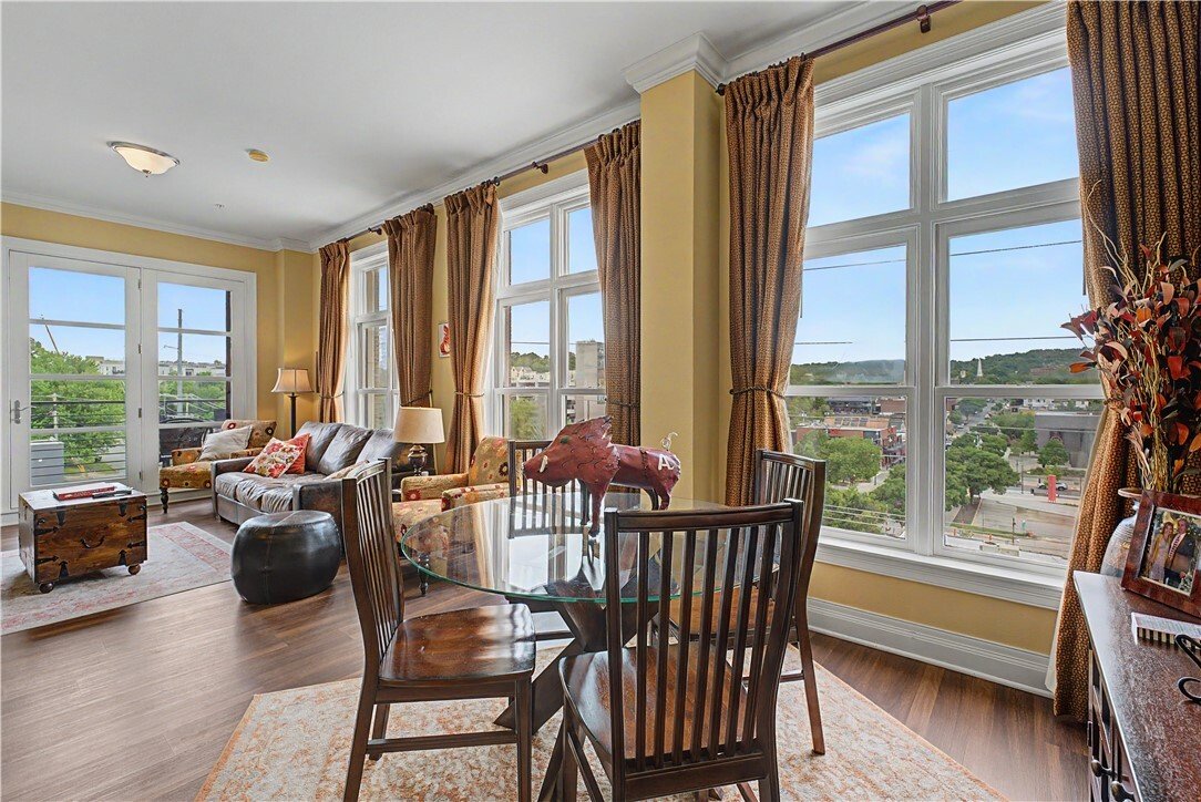 Condo in Fayetteville, Arkansas, United States 3 - 18179856