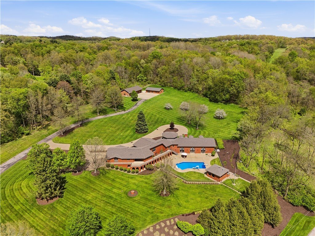 House in Gibsonia, Pennsylvania, United States 4 - 18180669