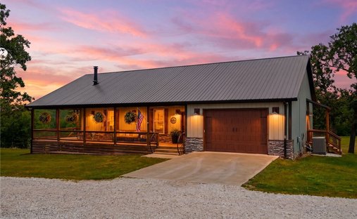 House in West Fork, Arkansas, United States 1