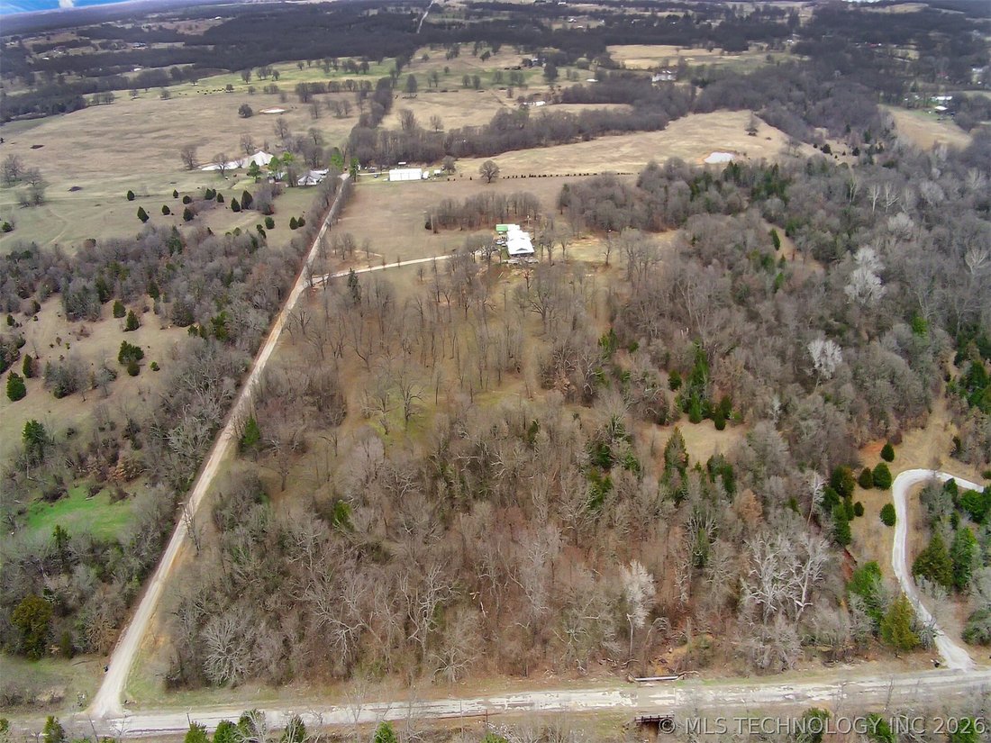 House in Lone Grove, Oklahoma, United States 2 - 18178373