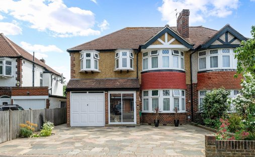 House in Epsom and Ewell, England 1