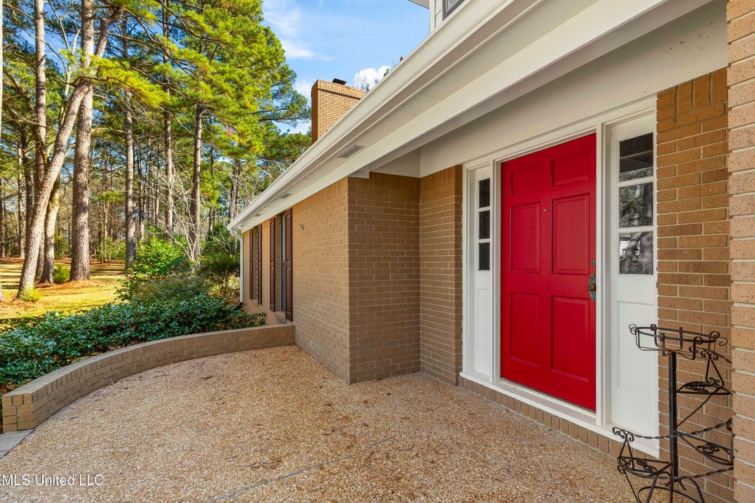 House in Flowood, Mississippi, United States 5 - 18179138