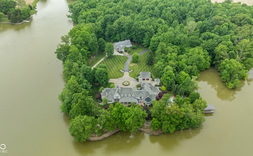 House in Batesville, Indiana, United States 1