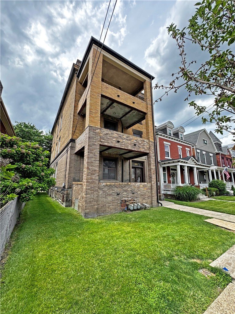 House in Pittsburgh, Pennsylvania, United States 2 - 18180918