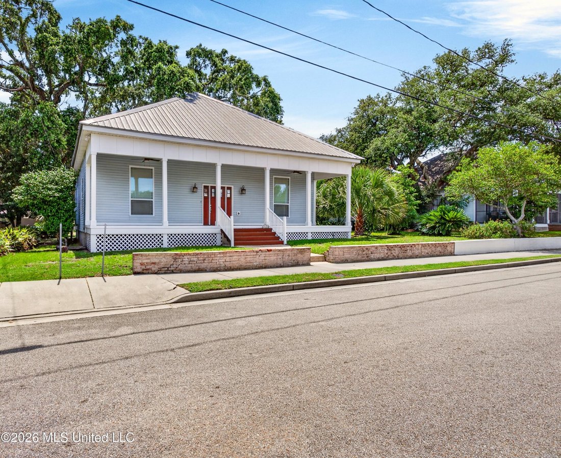 House in Gulfport, Mississippi, United States 1 - 18178635