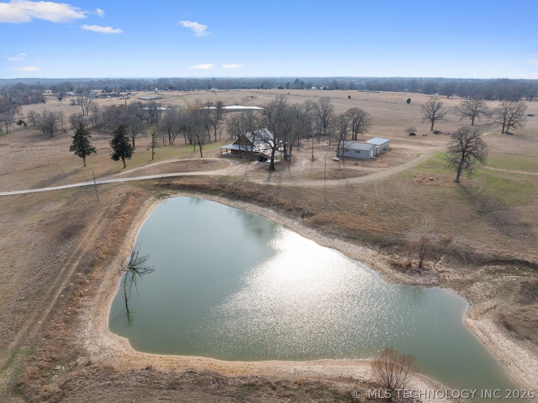 House in Atoka, Oklahoma, United States 1 - 18177902