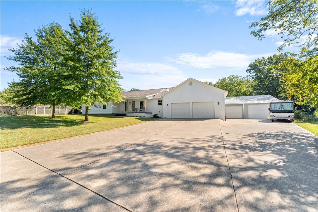 House in Fayetteville, Arkansas, United States 5 - 18180407